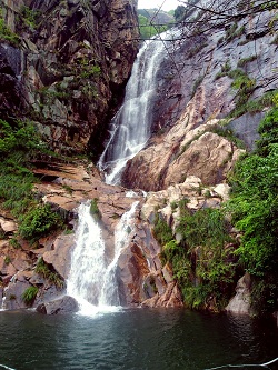 �պ��ŵ��Աߵ��ٲ���