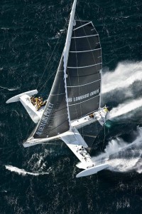 世界上最快的帆船——水翼号（l'Hydroptère） - 野人部落