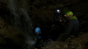 贝尔的勇气特训班:05受困的感觉 - 野人部落