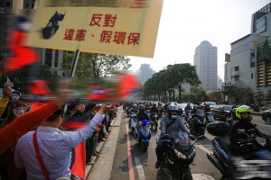 “禁摩”是典型的违背行政许可法的行为 - 野人部落