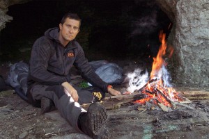 荒野求生贝爷各种庇护所搭建 - 野人部落