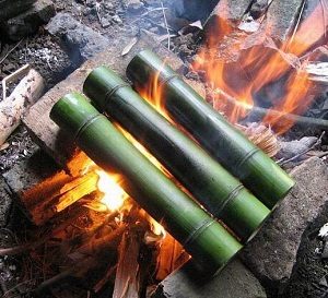 野外竹筒饭制作